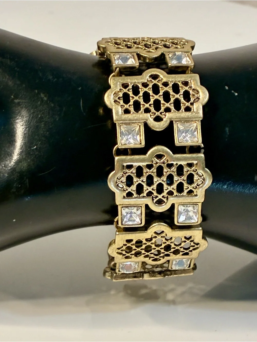 Gold-Tone Filigree Link Bracelet with Clear Stones Classic Timeless Lightweight
